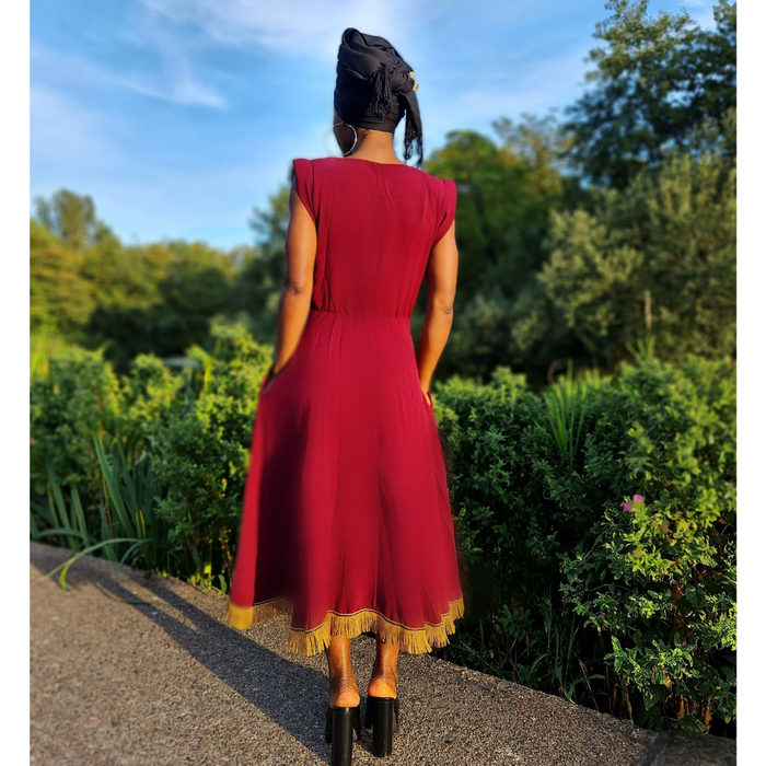 Padded Shoulders Midi Skater Dress w/ Pockets