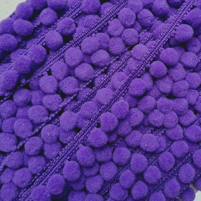 Medium Pom Pom Fringe Trim (18mm) - Free Worldwide Shipping- Sew Royal US