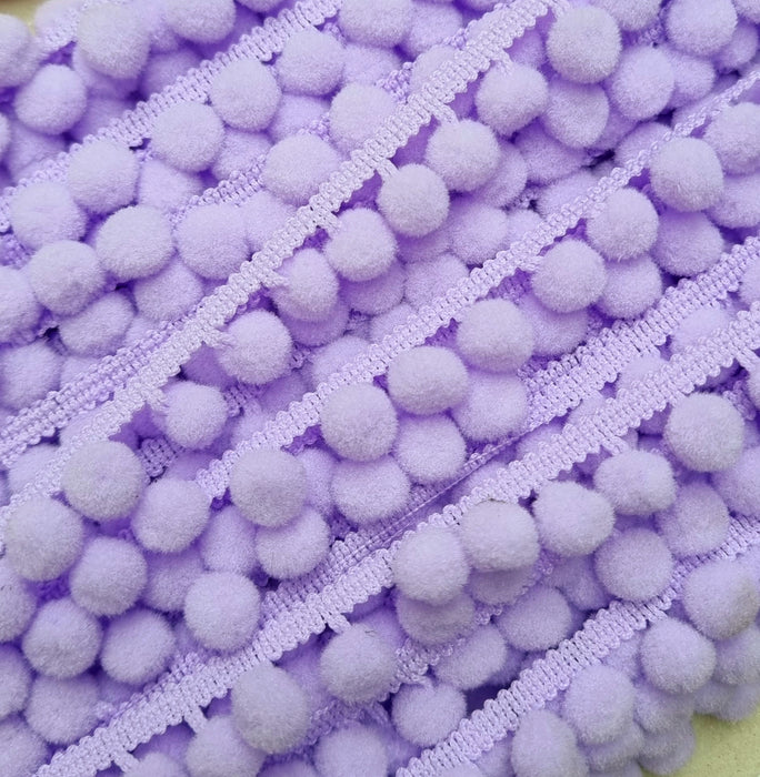 Medium Pom Pom Fringe Trim (18mm) - Free Worldwide Shipping- Sew Royal US