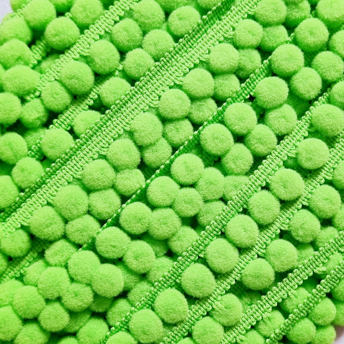 Medium Pom Pom Fringe Trim (18mm) - Free Worldwide Shipping- Sew Royal US