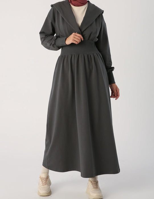Ribbed Waist Hooded Maxi Dress