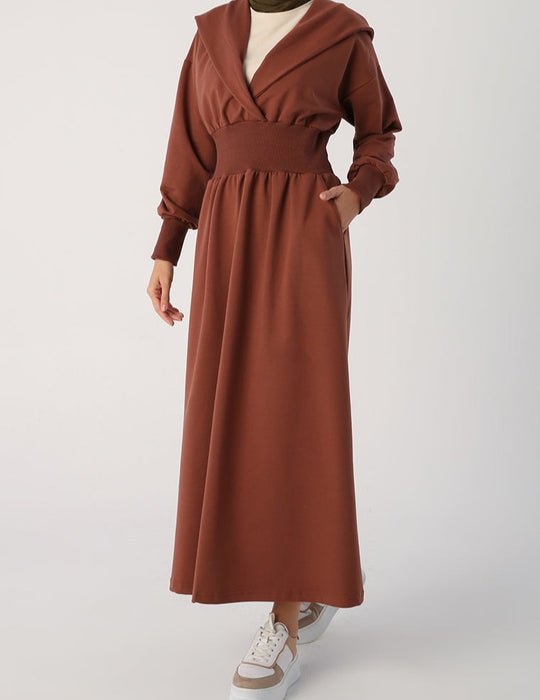Ribbed Waist Hooded Maxi Dress